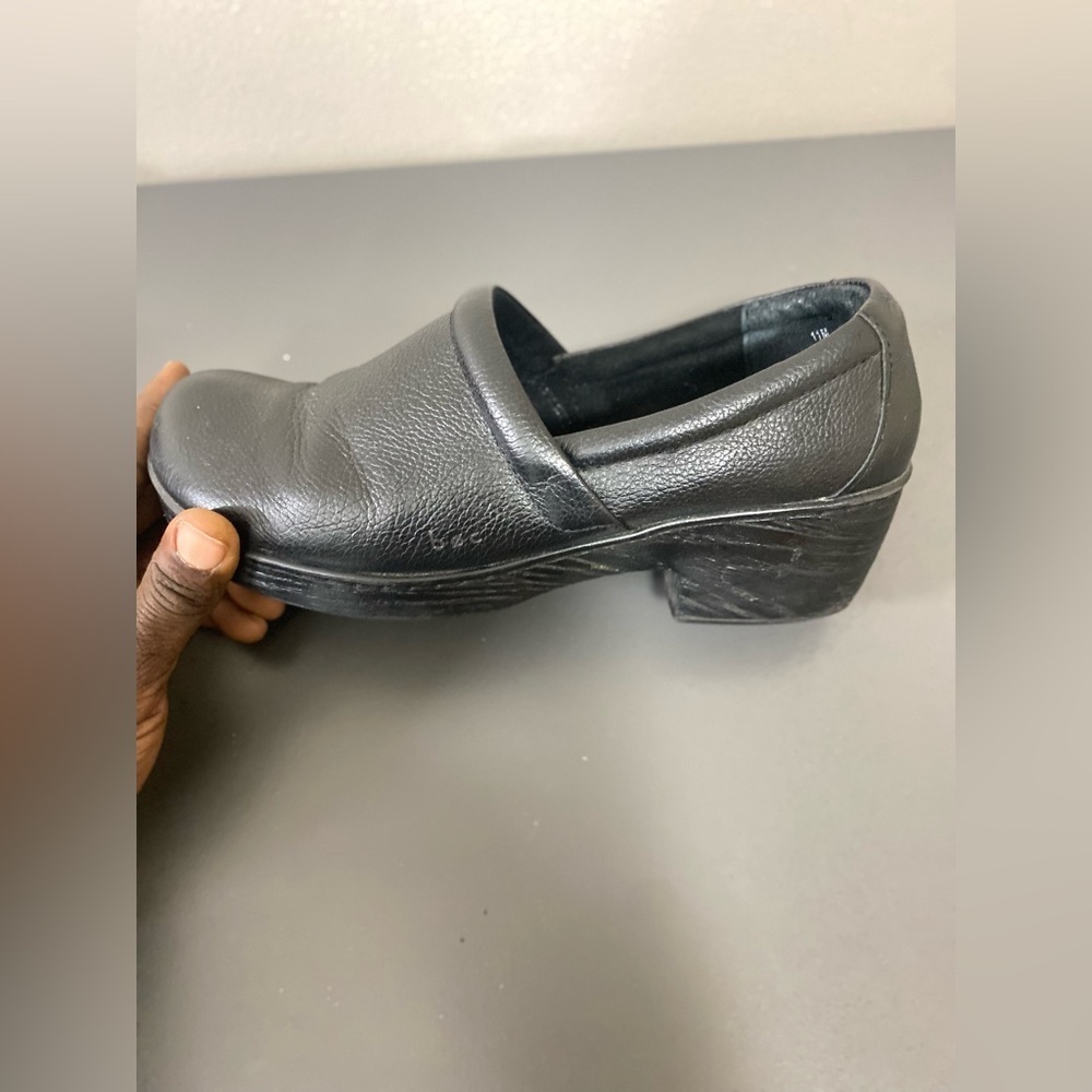 BOC BORN Women’s Size 11M BLACK LEATHER PEBBLED CLOGS MULES SHOES.great Conditio - Picture 8 of 12